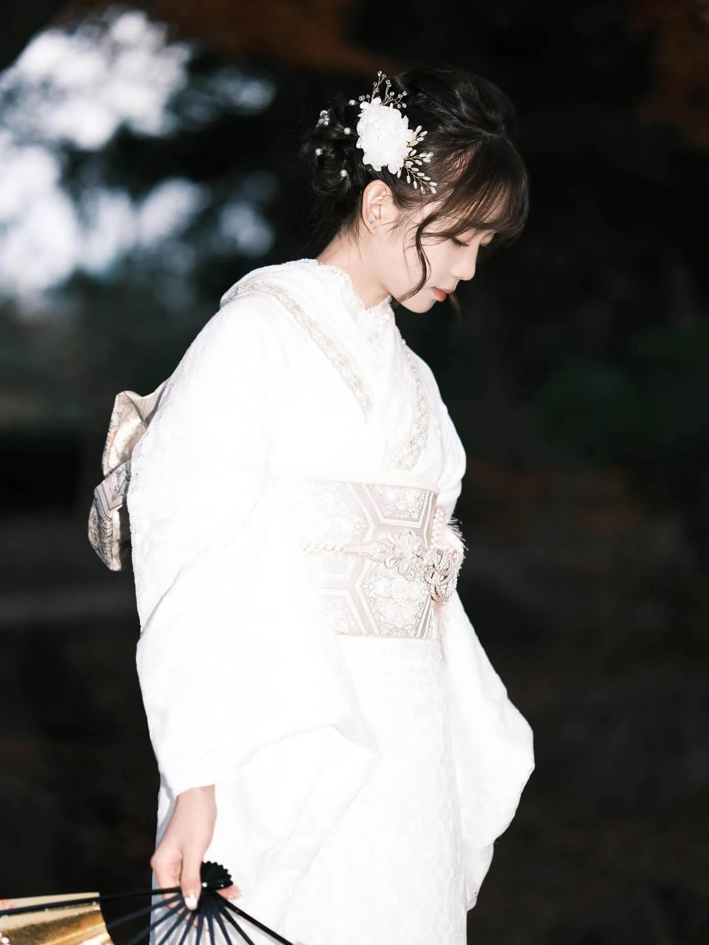 Woman in a white kimono